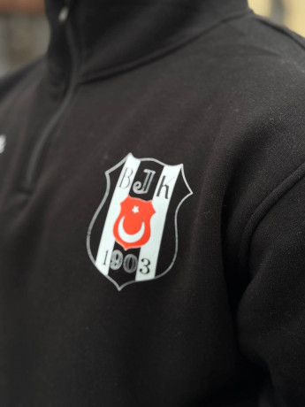 Cropped Faux leather Jacket